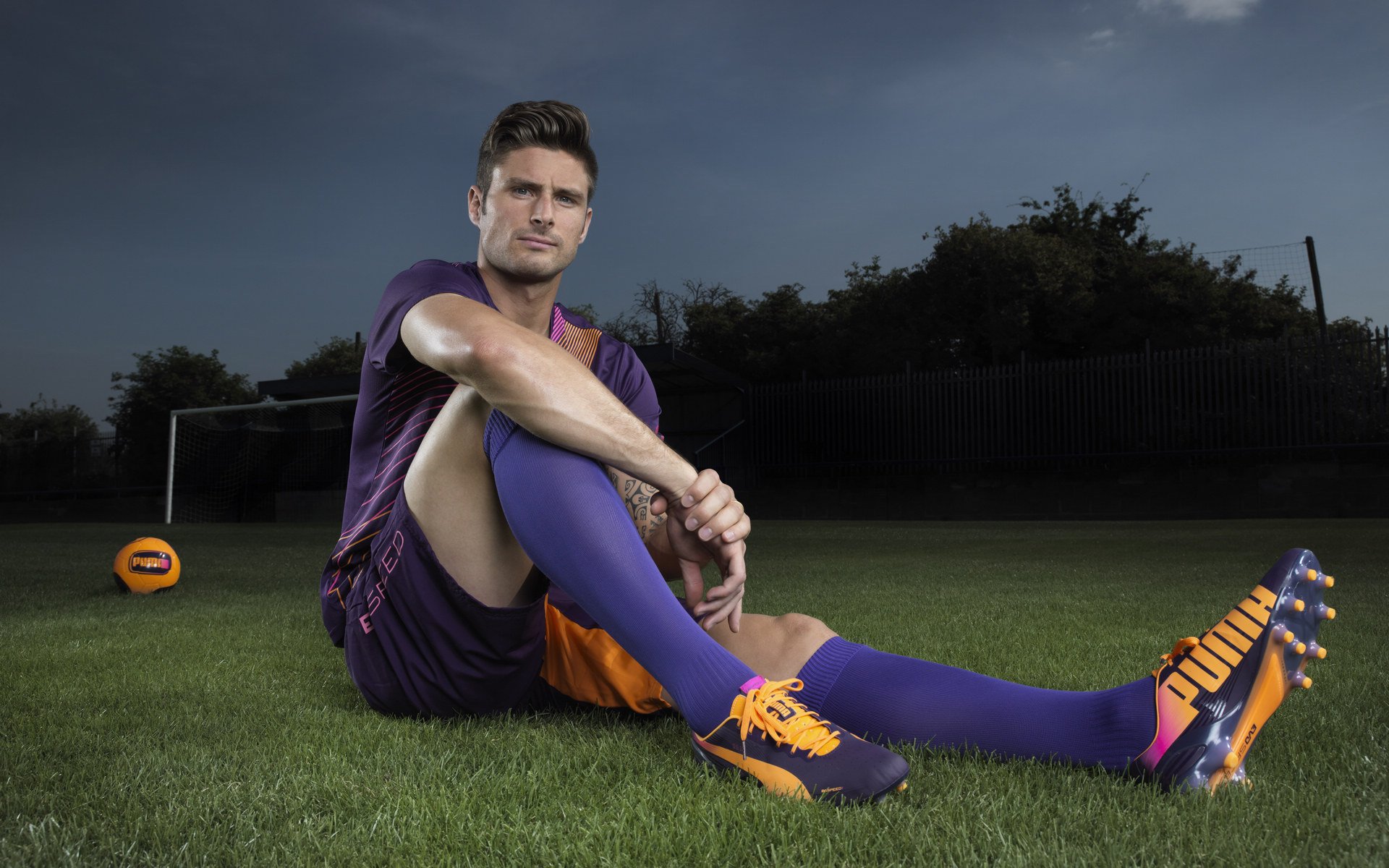 开云足球直播-南美内战变屠杀!2026世界杯巴西4-0智利,登贝莱速度与激情引爆全场,快速反击教科书级演绎